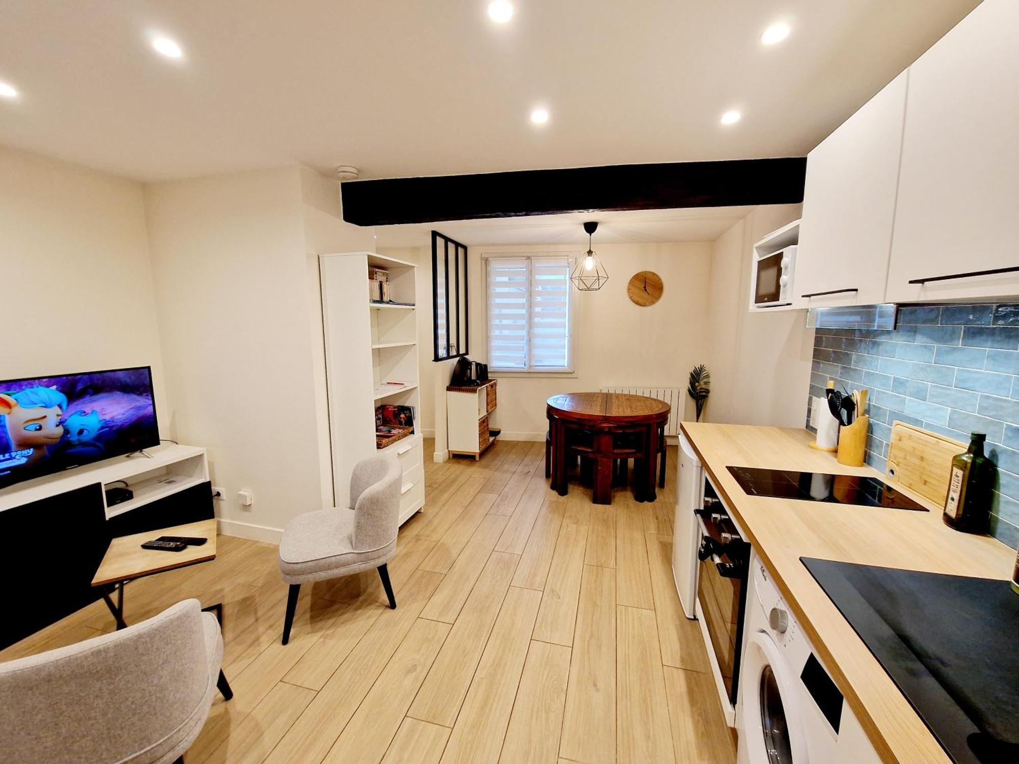 Studio Entierement Equipe Cailloux-sur-Fontaines Εξωτερικό φωτογραφία