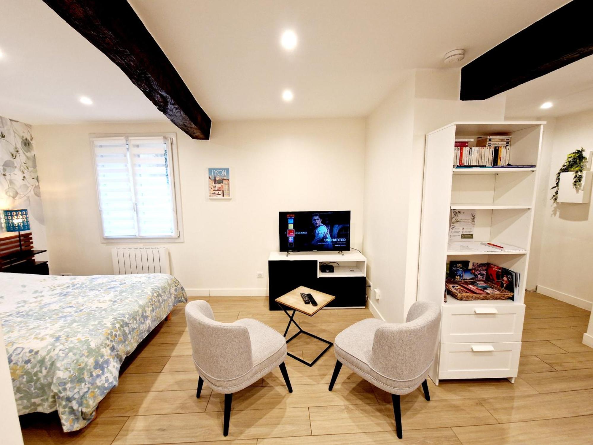 Studio Entierement Equipe Cailloux-sur-Fontaines Εξωτερικό φωτογραφία