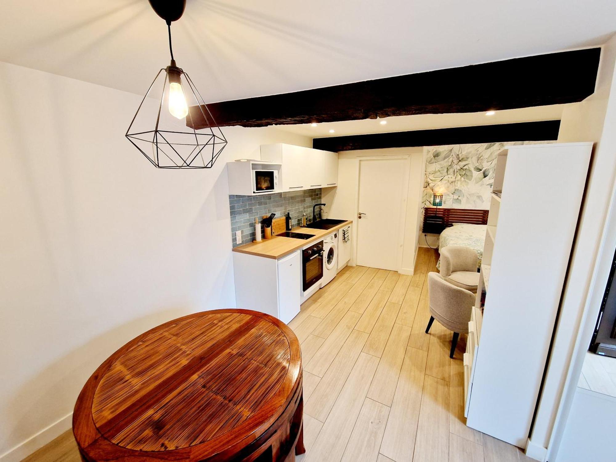 Studio Entierement Equipe Cailloux-sur-Fontaines Εξωτερικό φωτογραφία