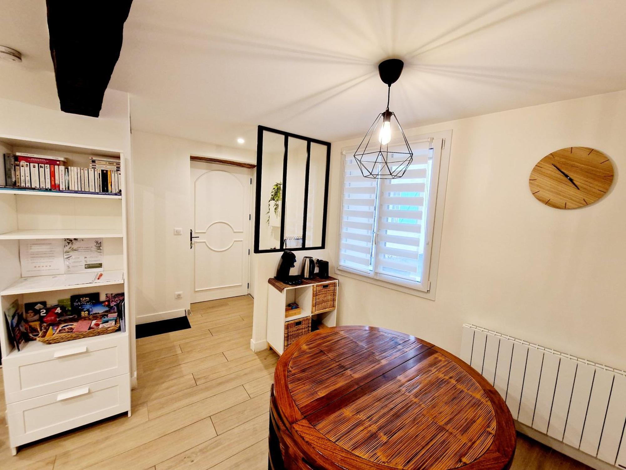 Studio Entierement Equipe Cailloux-sur-Fontaines Εξωτερικό φωτογραφία